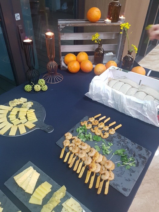 2018. 3. 30. (금) ~ 31.(토) < 2018년도 학과 M.T ; 다과 준비 및 재학생 멘토 튜터링 >