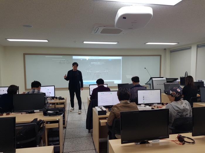 2017. 11. 4. (토) <비교과 아카데미 : 영상관광정보를 위한 콘텐츠의 이론과 실제>